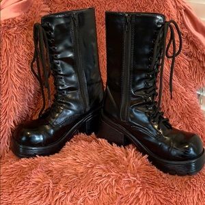 Soda Combat Boots - Size 8